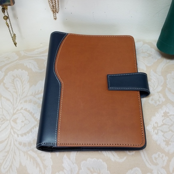 Notebook Agenda - Picture 1 of 4